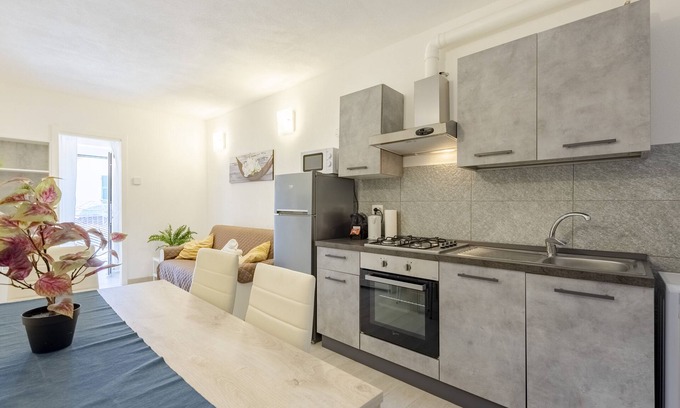 San Lorenzo della Costa Apartamento | Casa Rosa Tre 1b/1b with private parking and garden