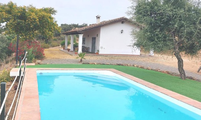 El Castillo de las Guardas Casa | Casa Rural La Aulaga