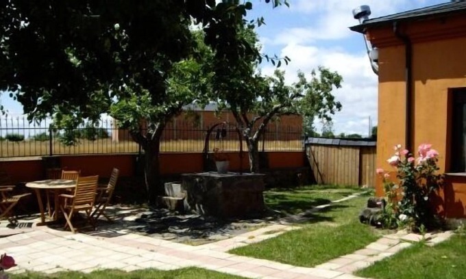 Quintana del Castillo Cabaña | Casa Rural Tío Vicente para 6 personas