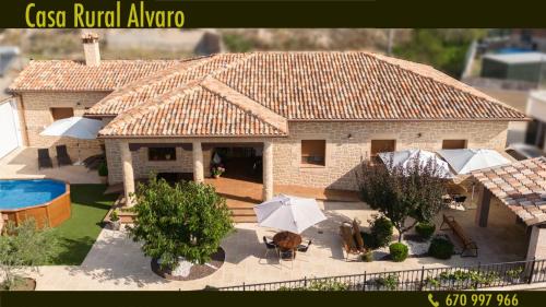 Albares Casa | Casa Rural Alvaro