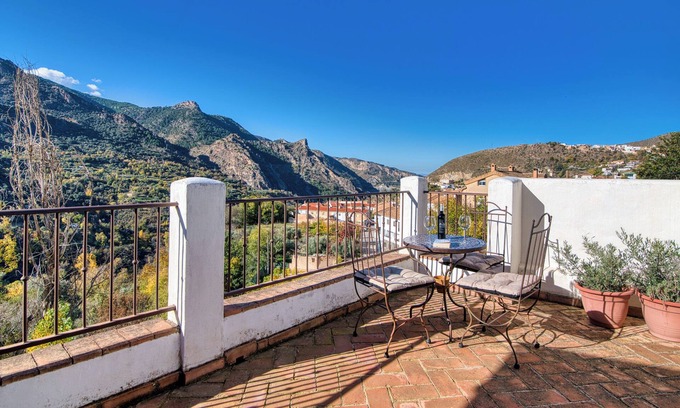 Guejar Sierra Casa | Casa Rural Arroyo de la Greda