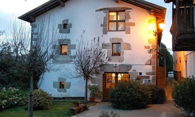Etxarri Casa | Casa Rural Azpikoetxea