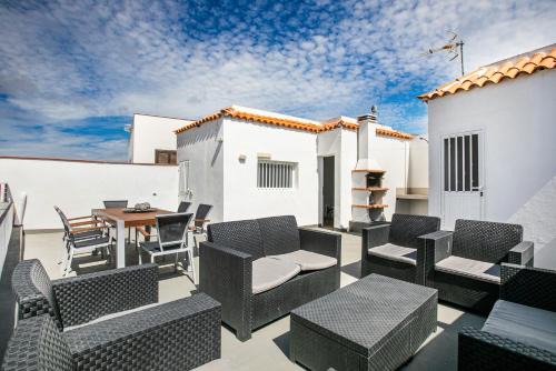Los Gavilanes Casa | Casa Rural Bodega Oramas