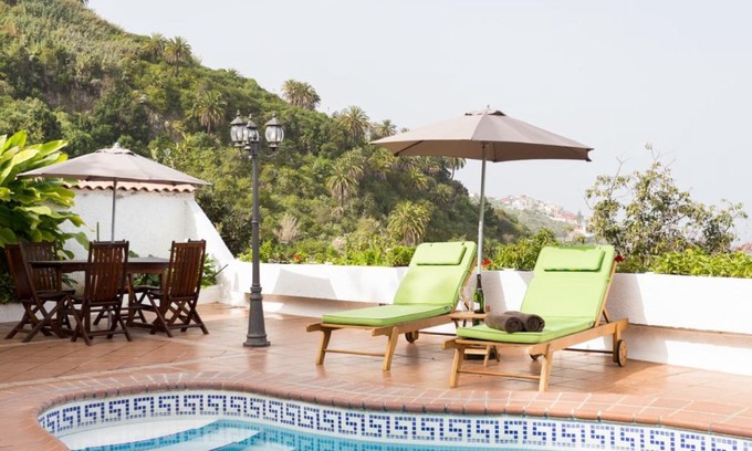 El Guincho Villa | Casa rural con piscina climatizada y jardín en Icod de los Vinos - ES-279-18