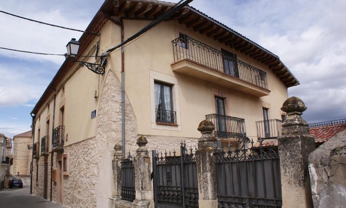 Pradena Casa | Casa Rural El acebo