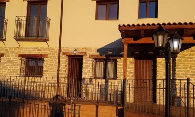 Aguilar del Alfambra Apartamento | Casa rural en Aguilar ( sky en Valdelinares)