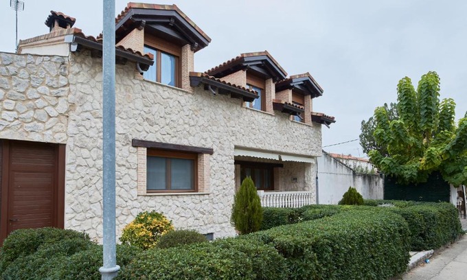 San Bernardo Casa | CASA RURAL ENTREVIÑAS