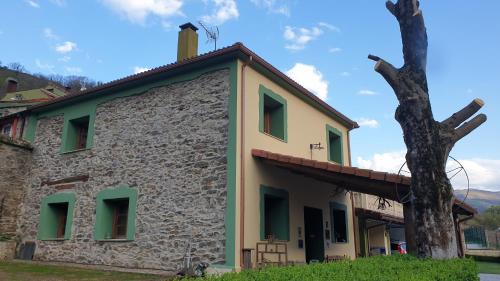 Limes Casa | Casa Rural La Pumarada de Limés