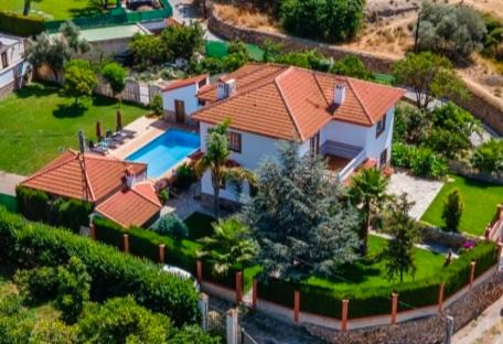 Orgiva Casa | Casa Rural Las cuatro flores