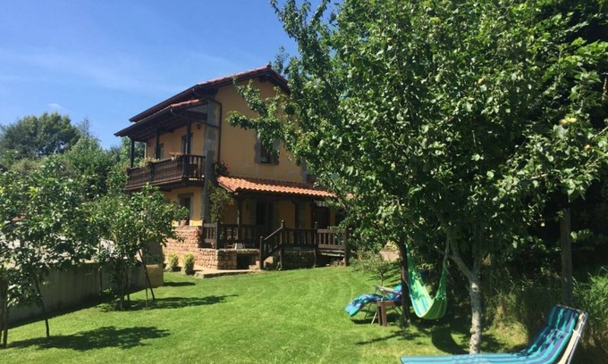 Celucos Cabaña | Casa Rural Los Avellanos - Casa Completa 15 PAX