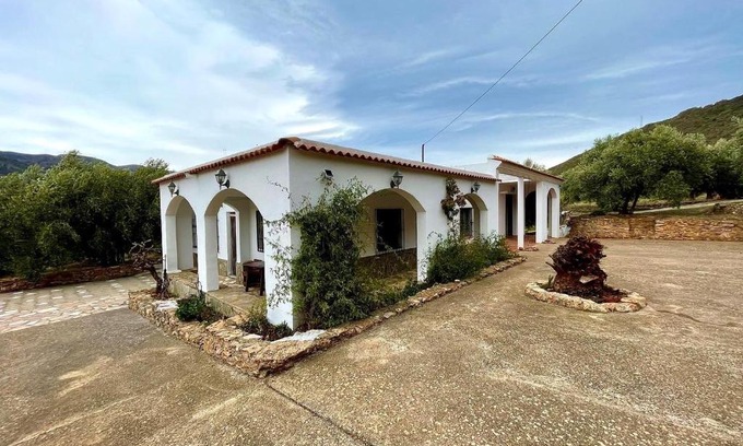 Fondón Chalet De Esquí | Casa Rural Los Caleros