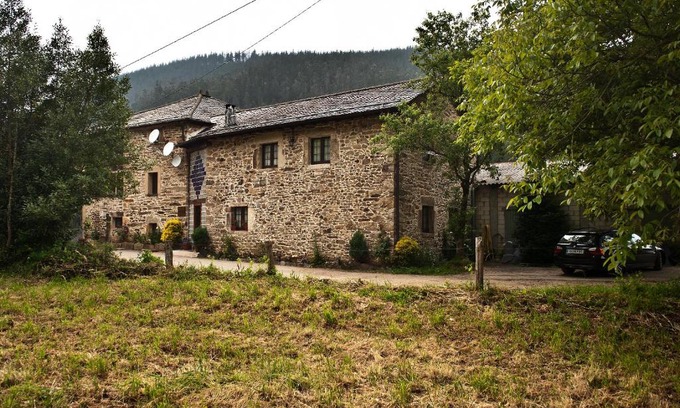 Yerbo Casa | Casa Rural Madreselva