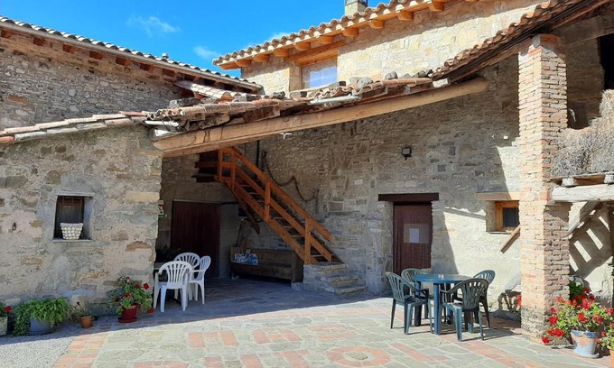 Campdevanol Apartamento | Casa Rural Mas Pujol