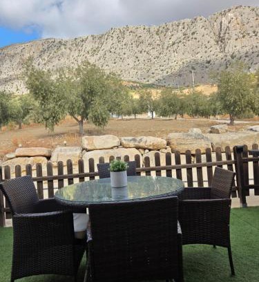 Valle de Abdalagis Casa | Casa Rural Rocío - Exclusiva Terraza y a 12km de El Caminito del Rey
