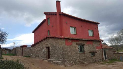 La Iglesuela Casa | Casa Rural Rojo del Tietar