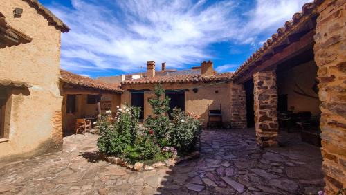 Granja de Moreruela Casa | Casa rural Tío Quico