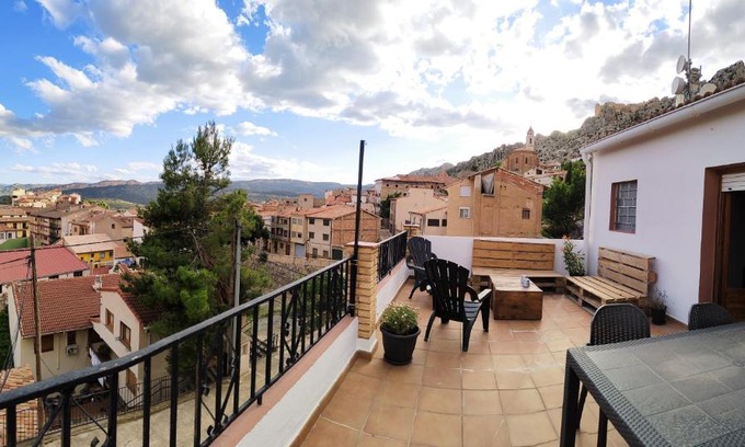 Castellote Casa | Casa Rural Tobal