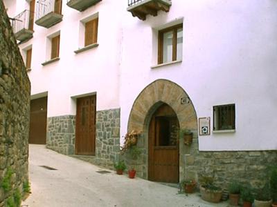 Burgui Casa | Casa Rural Urandi I