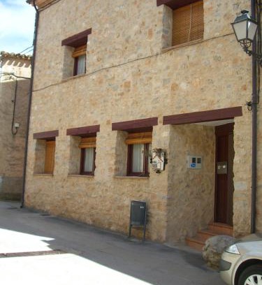 Alcubilla del Marques Casa | Casa Rural Villa Kora