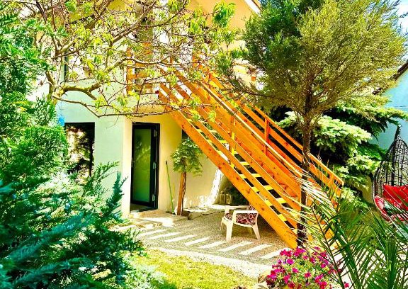 Doua Mai Casa | Casa Saga proprietate administrata de o gazda particulara