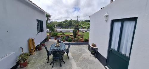 Angra do Heroismo Casa | Casa Santos