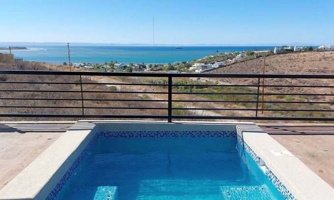 Colina del Sol Casa | Casa Sayat Nova with mini pool Your holiday retreat With Sea view