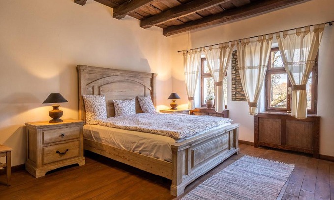 Crit Casa | Casa Schmidt