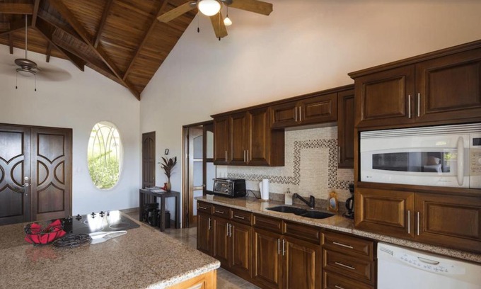 Ojochal Casa | Casa Sea Esta 3 Bedroom Ocean View Home