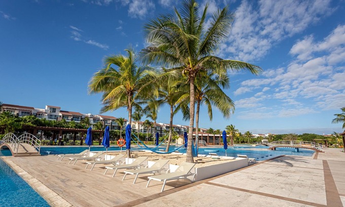 Puerto Juarez Condominio | Casa Sky Penthouse Mareazul 2 Bedroom Condo by RedAwning