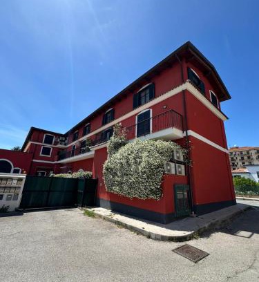 Pontecagnano Apartamento | Casa Soele appartamento 106 m2, 2 camere da letto, 6 posti letto, parcheggio privato gratuito