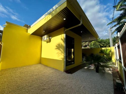 Naranjito Casa | Casa Sol