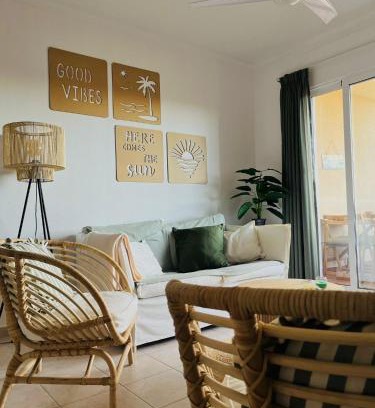 Los Alcázares Apartamento | Casa Soñada -Appartment with pool and garage