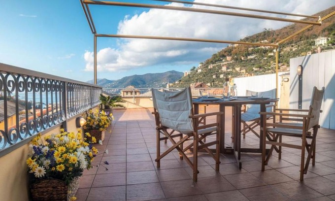 Camogli Apartamento | Casa Sophie- Big Terrace sea View & Private Parking
