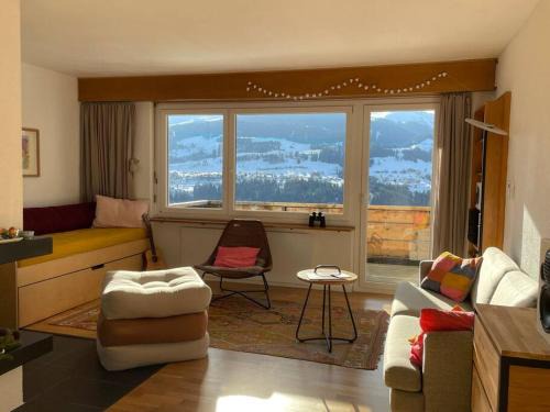 Tavanasa Apartamento | Casa Splendusa - sonnige Wohnung in Brigels