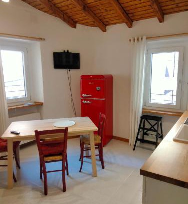 Pisogne Casa | Casa Storta - Cycle Garage CON BICICLETTE