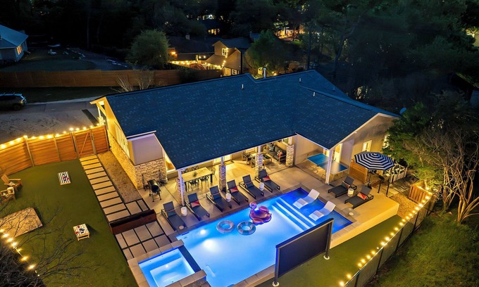 Pleasant Valley Casa | Casa Sueño: Pool |SPA| Outdoor Movie ~ Golf Course