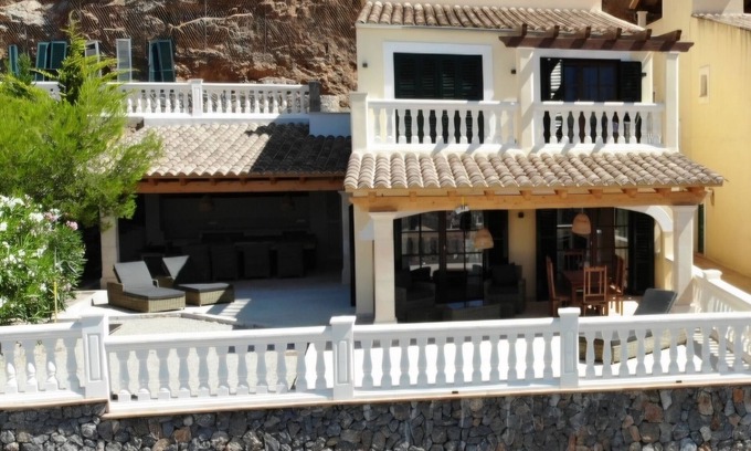 Sóller Casa | Casa Suliar with shared pool & fantastic panoramic harbour view
