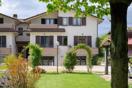 Ponte d'Assi Apartamento | Casa sulla via di Francesco