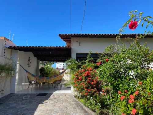 Miramar Casa | Casa super arejada no melhor de Miramar