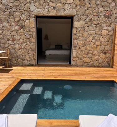 Conca Cama Y Desayuno | Casa Suvara - Chambres d'hôtes de charme I Piscines ou SPA privatifs