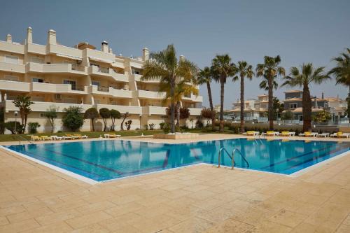 Sesmarias Apartamento | Casa Terra with Pool & Free WiFi