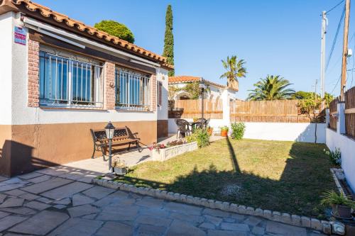 Miami Platja Chalet De Esquí | Casa Thaiker