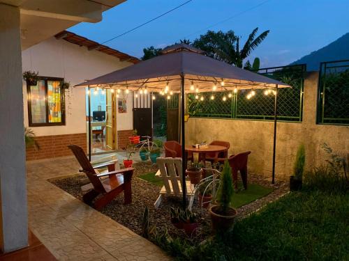 San Pedro La Laguna Casa | Casa Tika'aaj