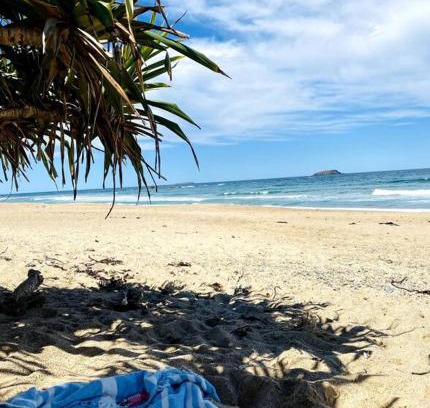 Sapphire Beach Apartamento | Casa Tropicana in Aqua Luna Resort - 1 BedRoom Ocean Views Surfs up!