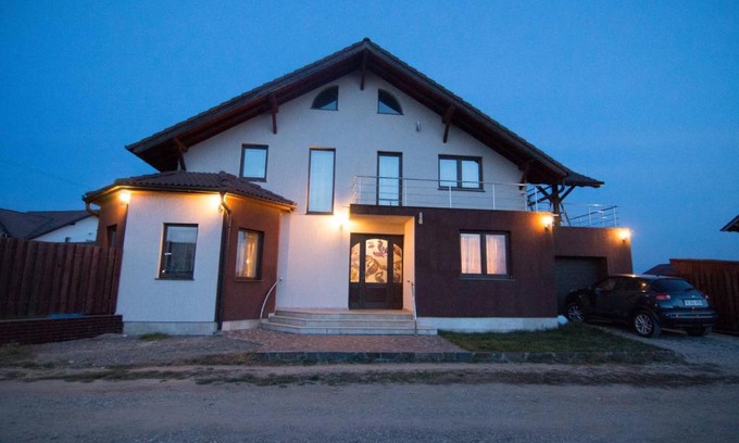 Selimbar Casa | Casa Tudor