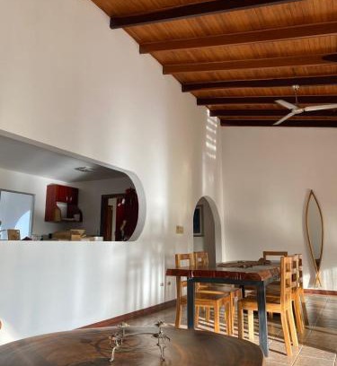 Mogote de Bagaces Casa | Casa Tulipan