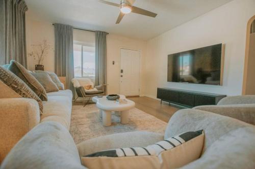 Albuquerque Casa | Casa Urbana-2BD-2BTH-Hot Tub-Pet Friendly-No Pet Fees!