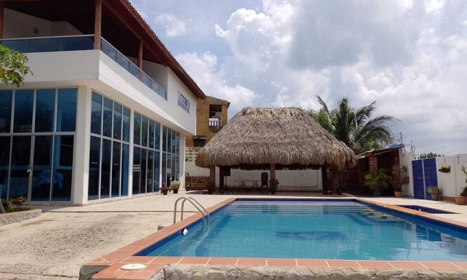 Sabanilla Casa | CASA VACACIONAL MIRAMAR
