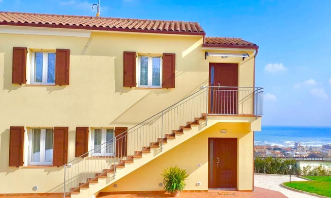 Senigallia Casa | Casa Vacanze con Vista Mare e Giardino - Amanecer