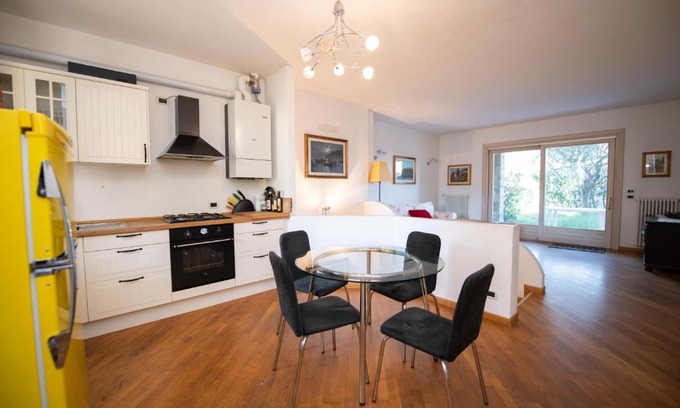 Manerba del Garda Apartamento | Casa Vacanze Cecilia